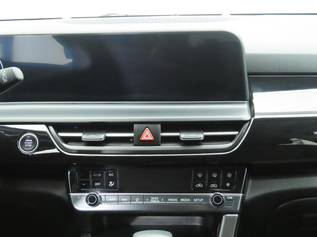 Thumbnail: 2024 Kia Seltos - 14