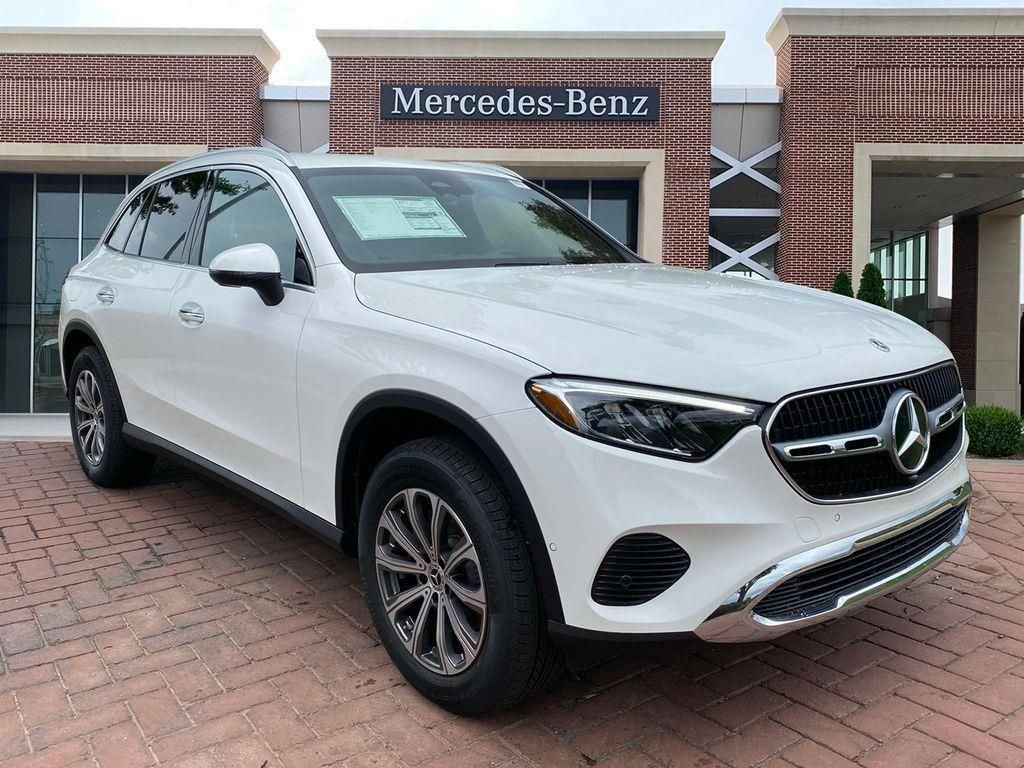 Thumbnail: 2024 Mercedes-Benz GLC - 3