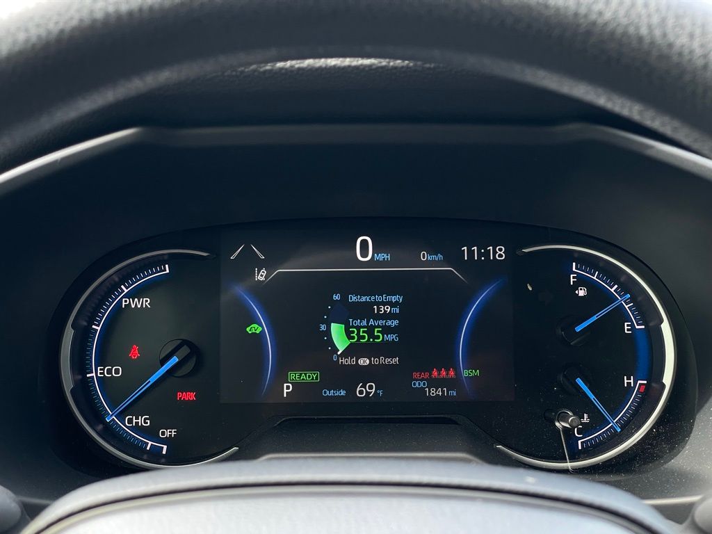 Thumbnail: 2025 Toyota RAV4 - 13