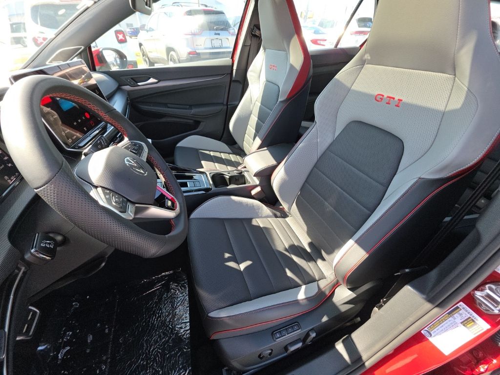 2026 Volkswagen Golf GTI 2.0T SE - 11