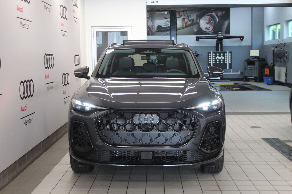 Thumbnail: 2026 Audi Q5 - 9
