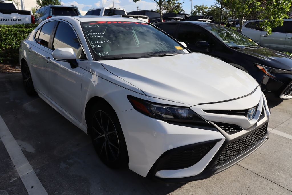 Thumbnail: 2024 Toyota Camry - 6