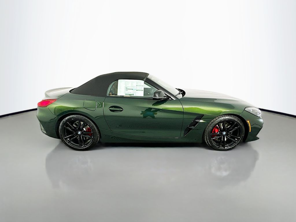 Thumbnail: 2026 BMW Z4 - 4