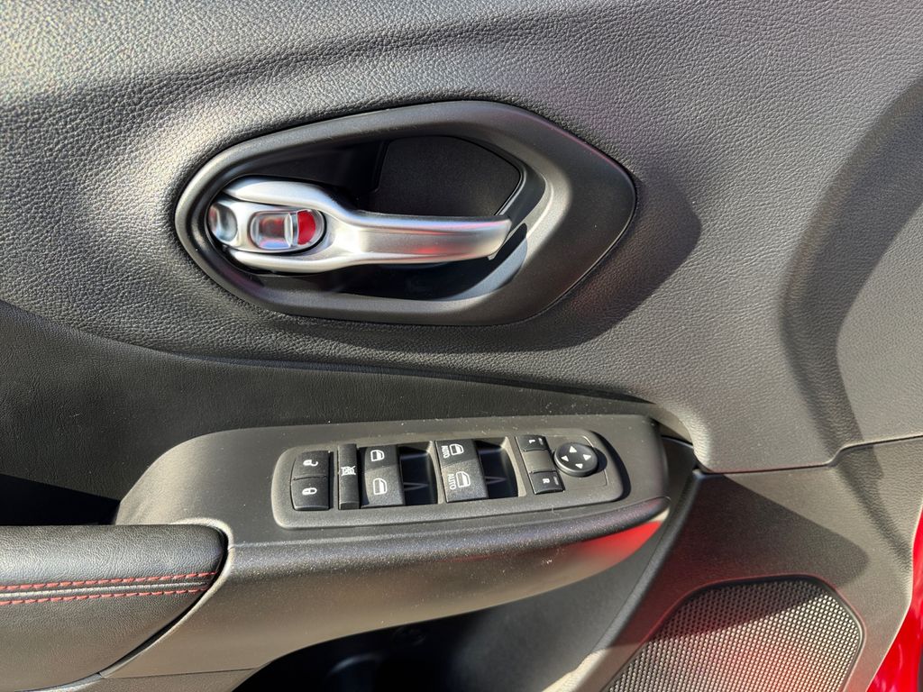 2019 Jeep Cherokee Trailhawk Red at Auto Express Mitsubishi
