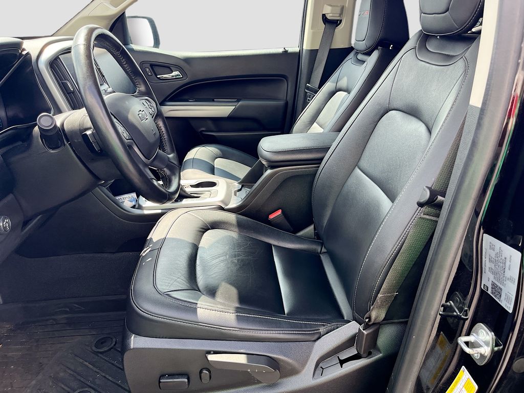 Used 2022 Black Chevrolet ZR2 image 22