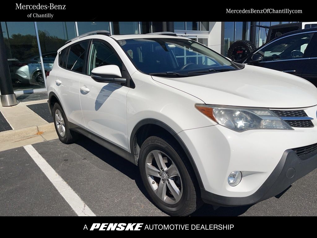 Thumbnail: 2014 Toyota RAV4 - 1