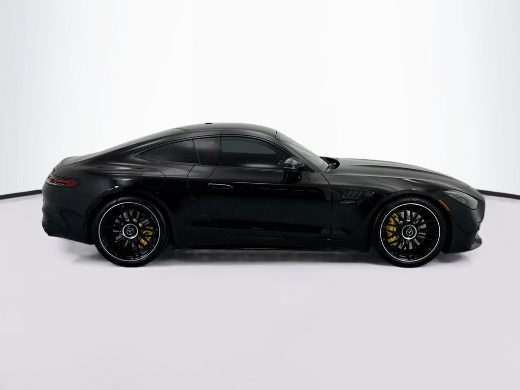 Thumbnail: 2026 Mercedes-Benz AMG GT - 4