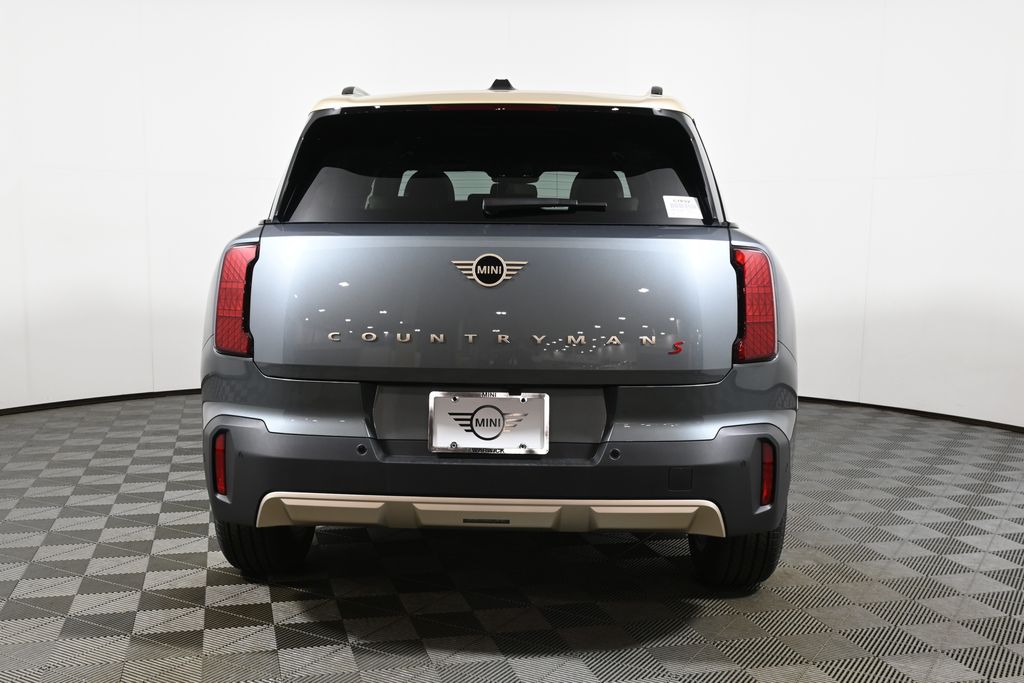 Thumbnail: 2027 MINI Cooper Countryman - 6