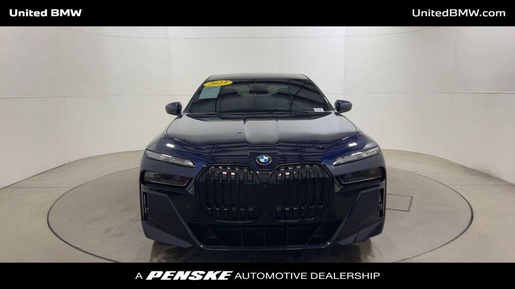 2023 BMW 7 Series 740i 3