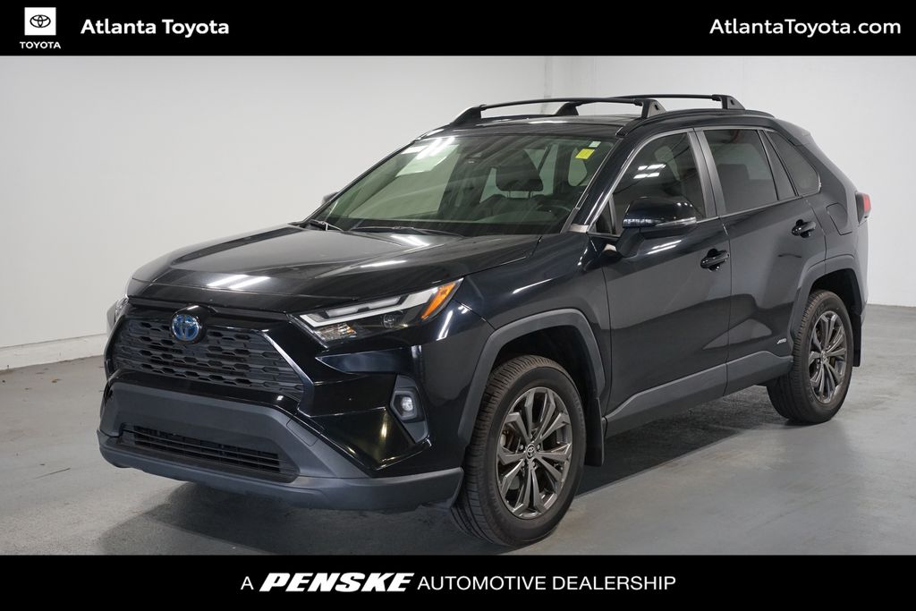 Thumbnail: 2022 Toyota RAV4 - 1