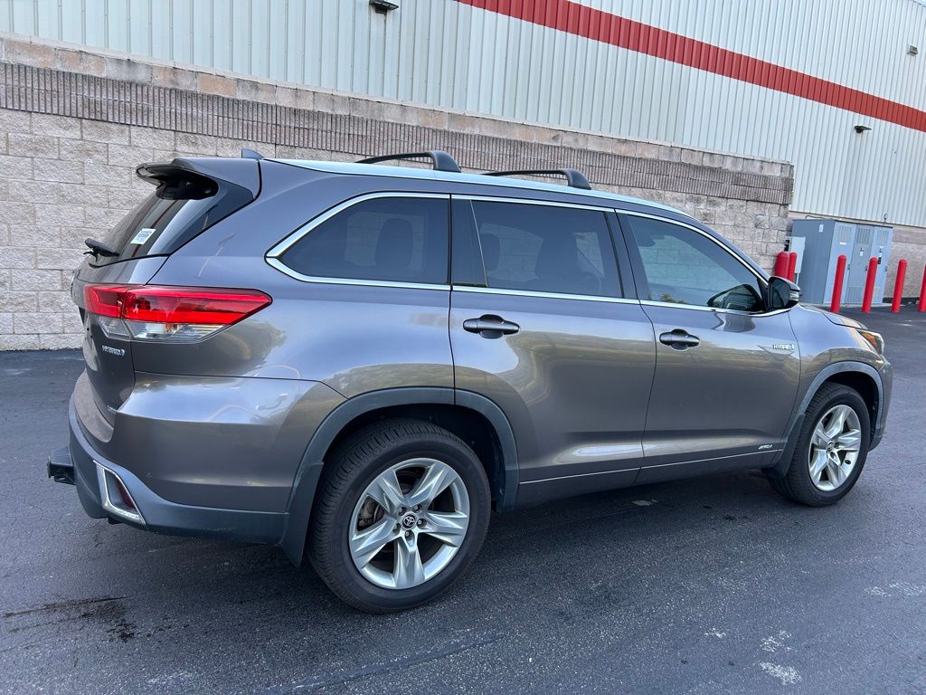 2019 Toyota Highlander Limited 5