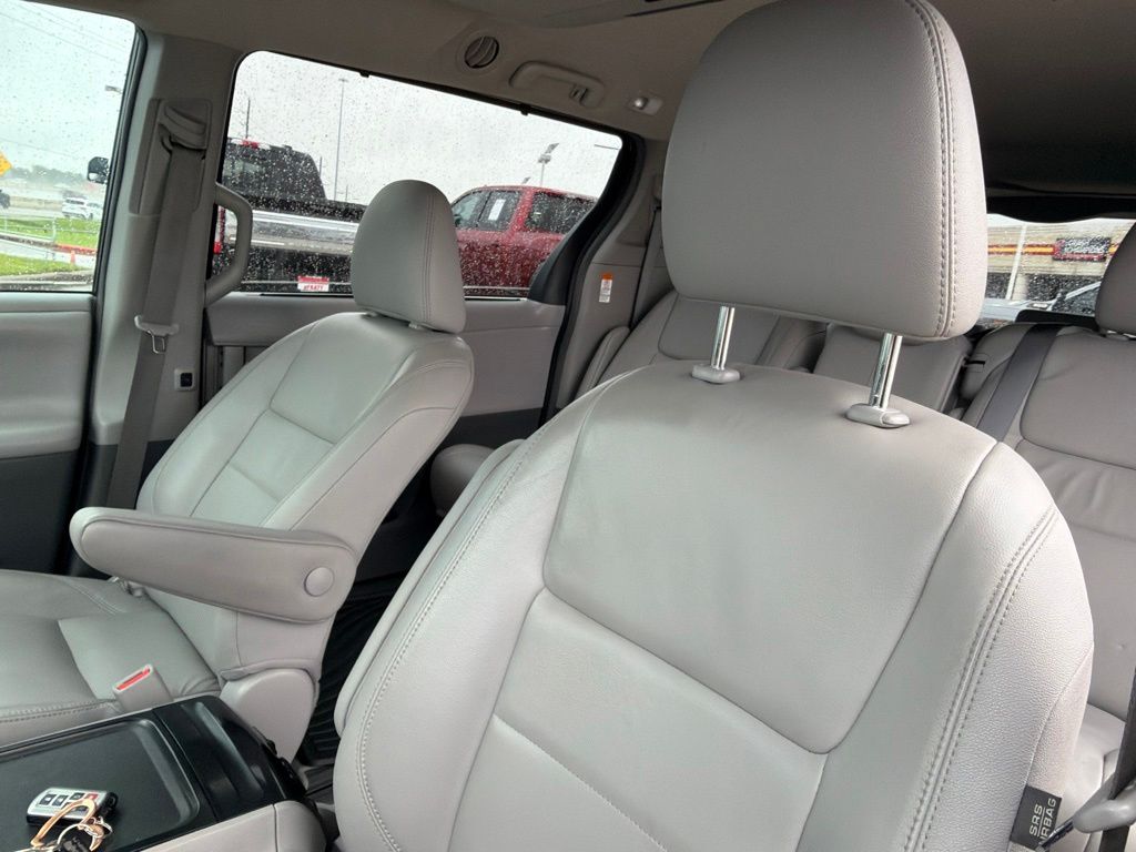 car-gallery-10