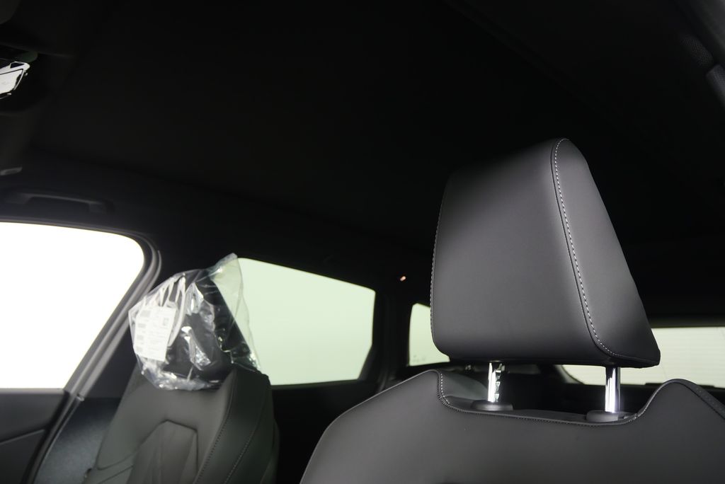 Thumbnail: 2026 BMW X3 - 12