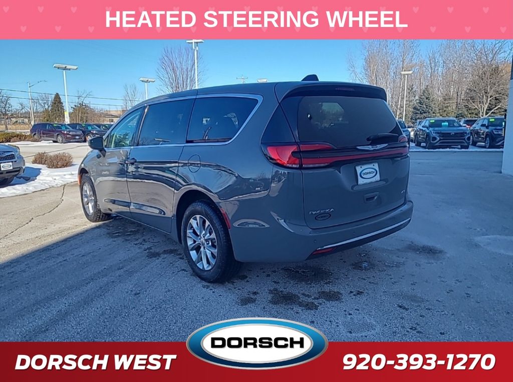 used 2023 Chrysler Pacifica car, priced at $34,299