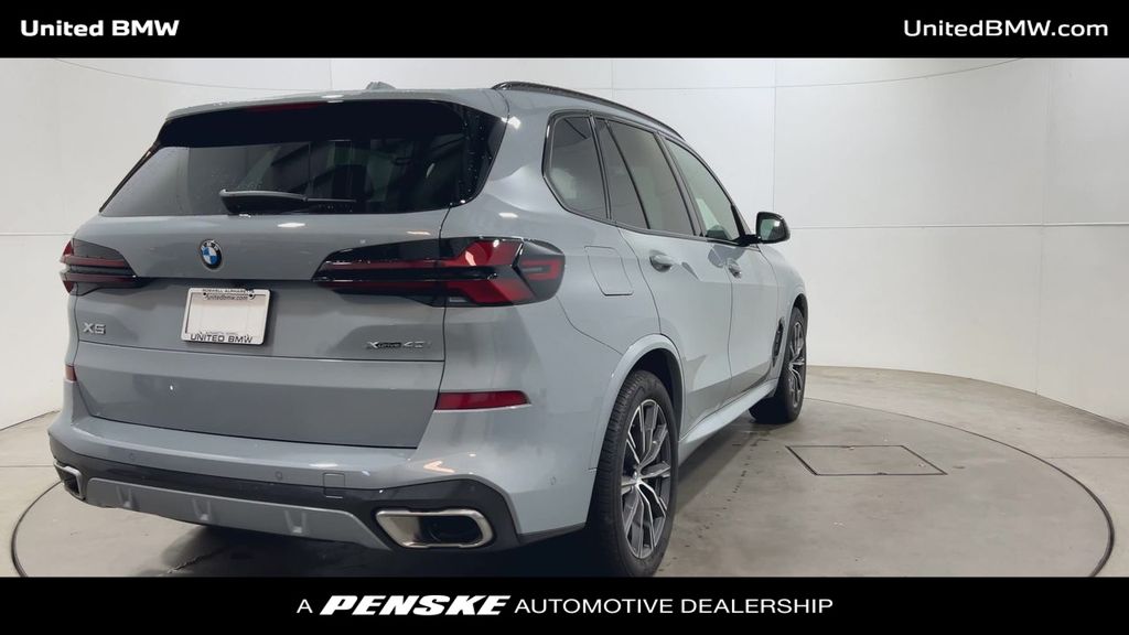 Thumbnail: 2025 BMW X5 - 8