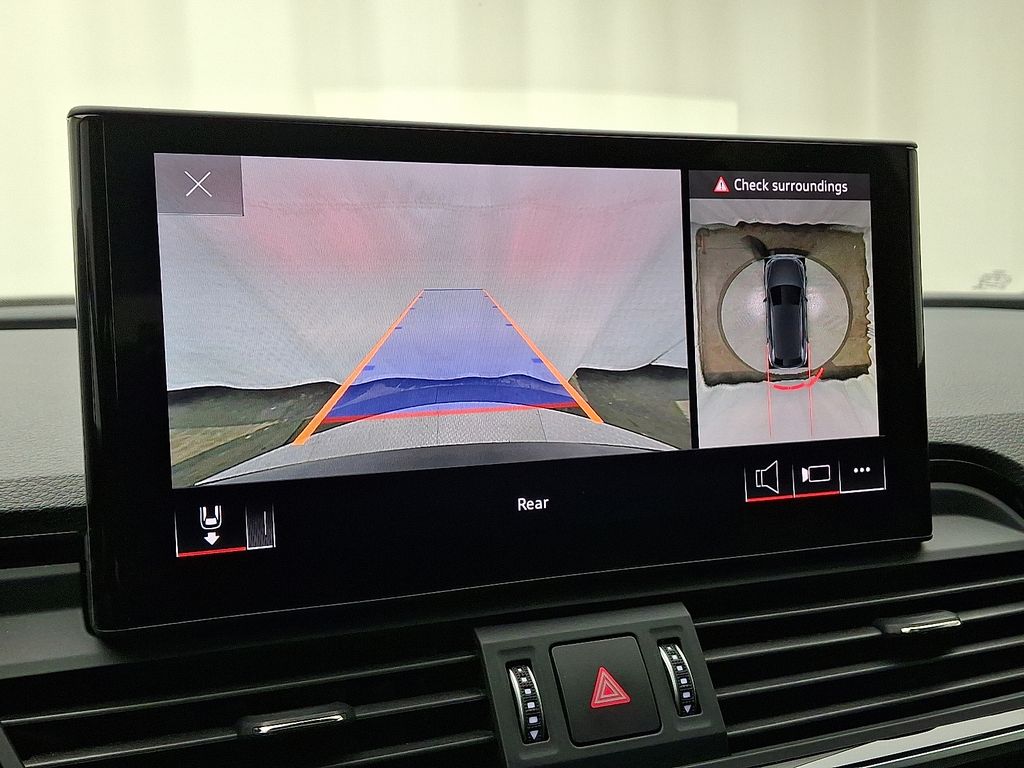 Thumbnail: 2023 Audi Q5 - 19