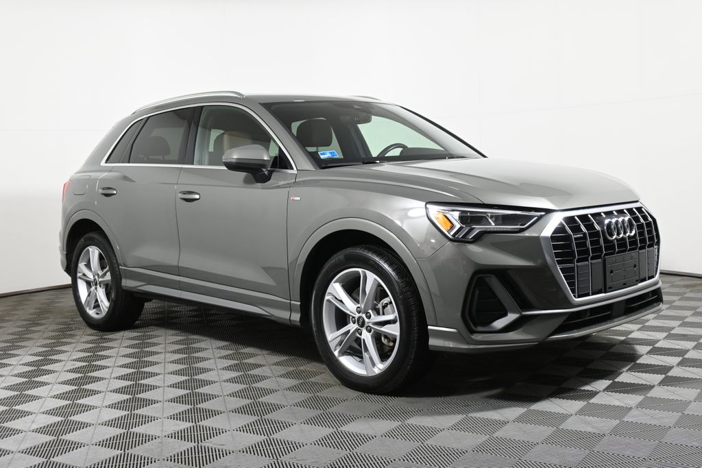 2021 Audi Q3 Premium Plus 8