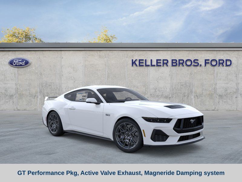 Oxford White 2026 Ford Mustang GT Premium Fastback RWD Coupe Rear-Wheel Drive 6-Speed Manual