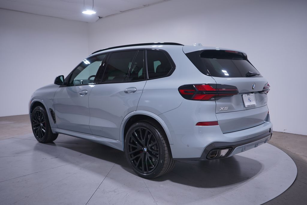 Thumbnail: 2026 BMW X5 - 3