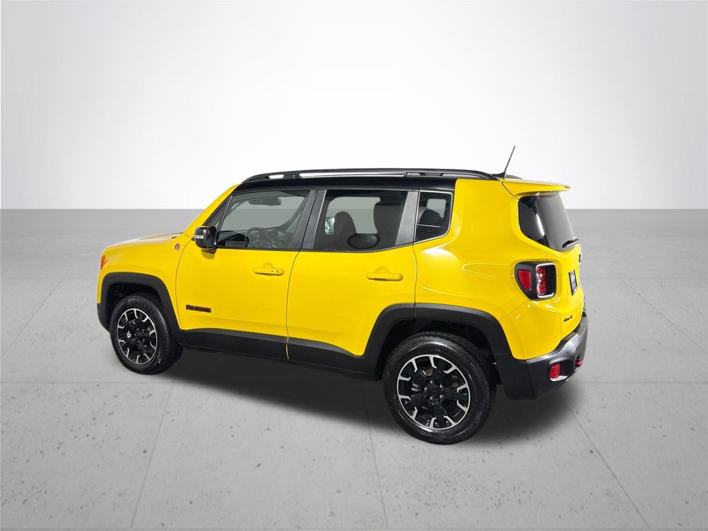 2023 Jeep Renegade Trailhawk