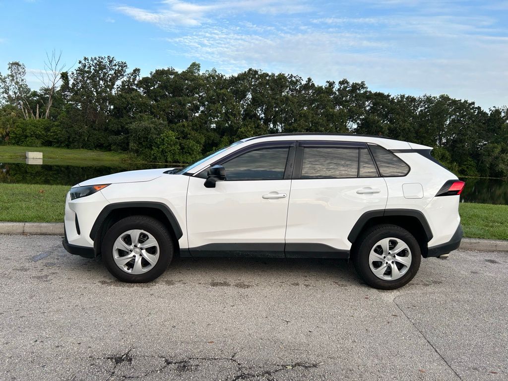 Thumbnail: 2020 Toyota RAV4 - 2