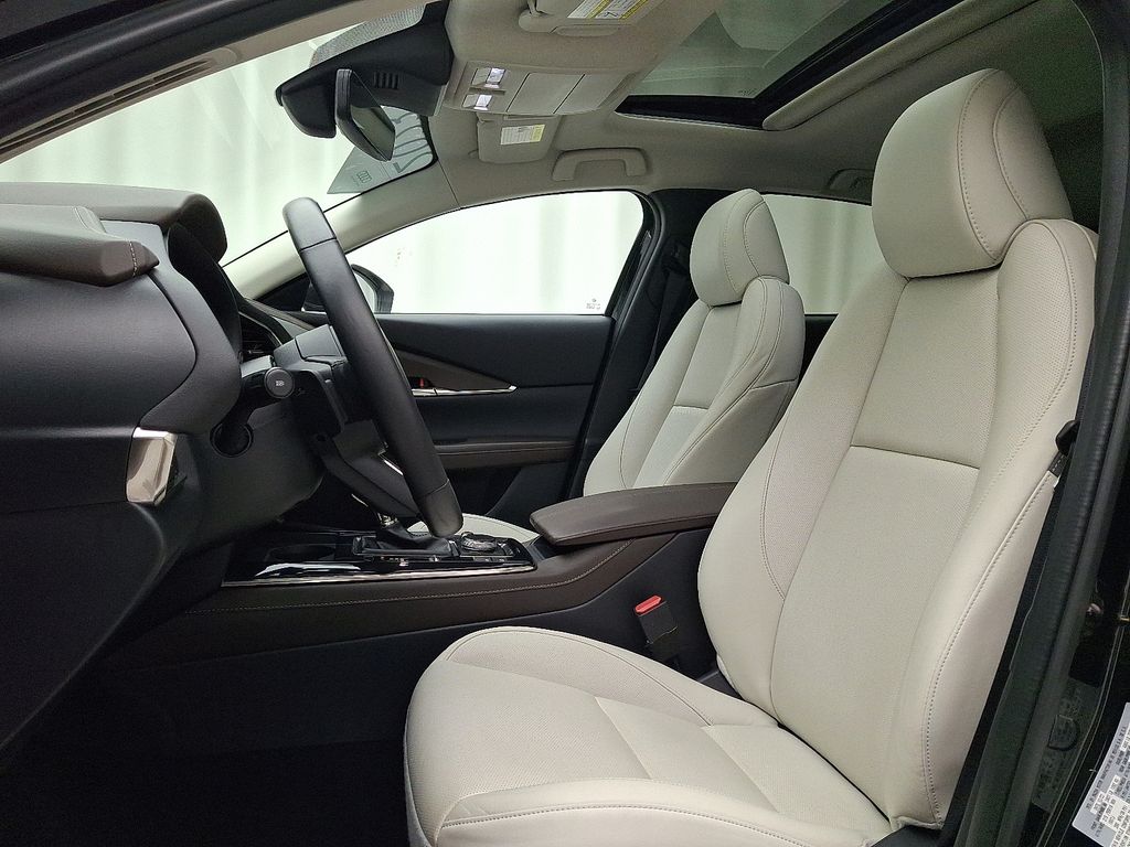 Thumbnail: 2023 Mazda CX-30 - 13