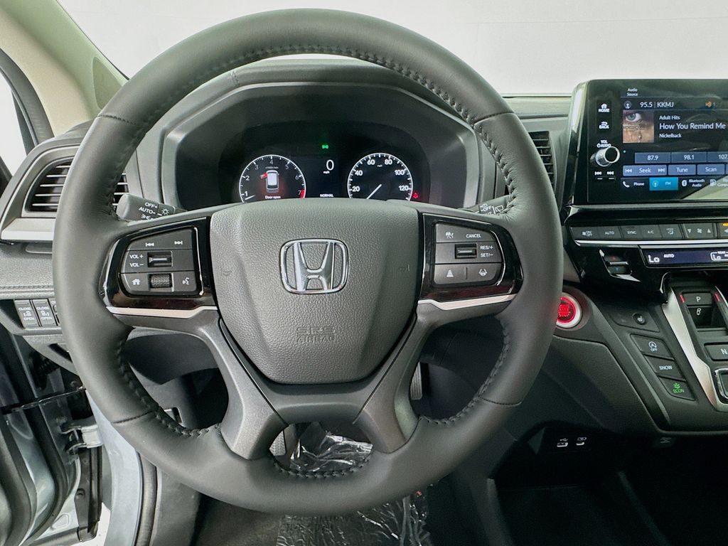 2025 Honda Odyssey EX-L photo