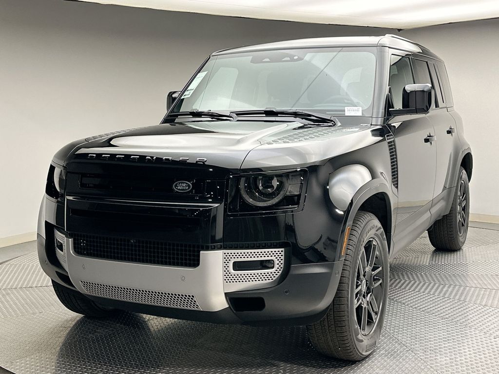 2025 Land Rover Defender 110 -
                Englewood, NJ