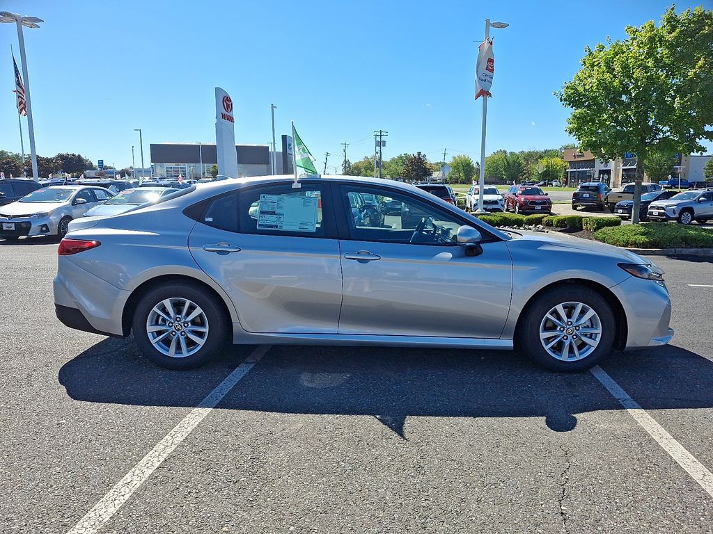 Thumbnail: 2025 Toyota Camry - 7