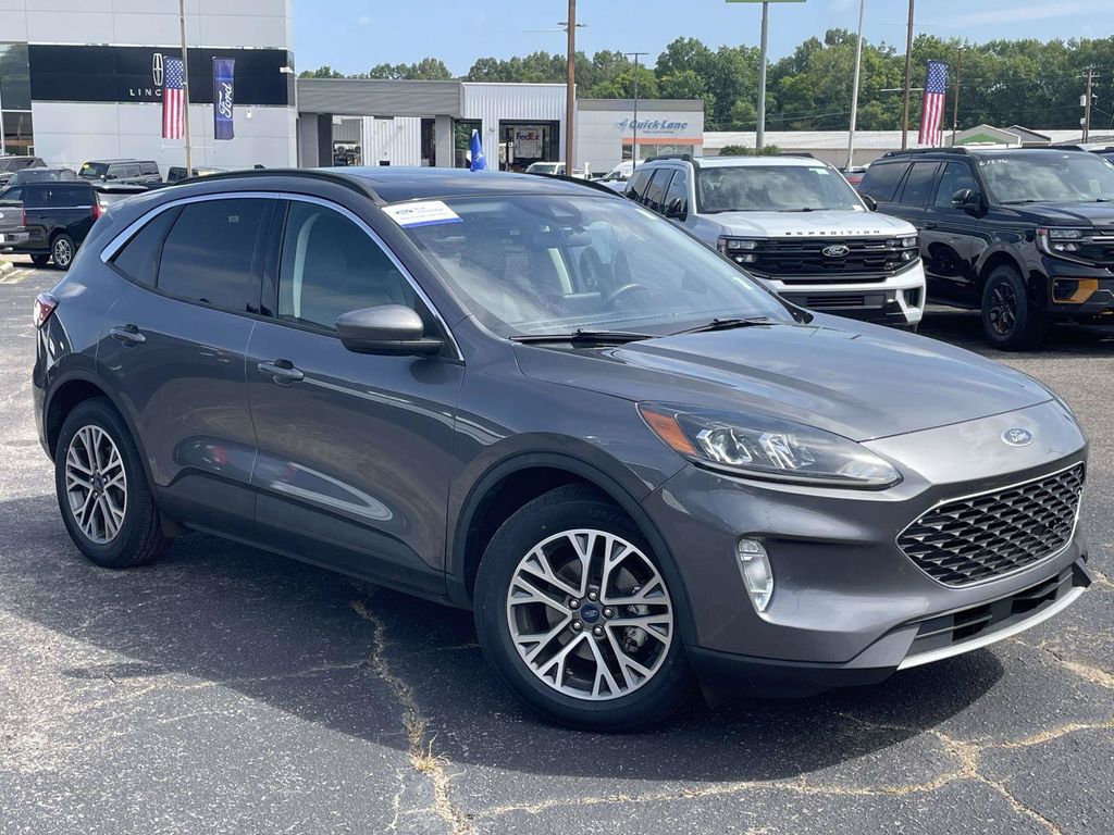 Gray Metallic 2022 Ford Escape SUV / Crossover Front-Wheel Drive 8-Speed Automatic