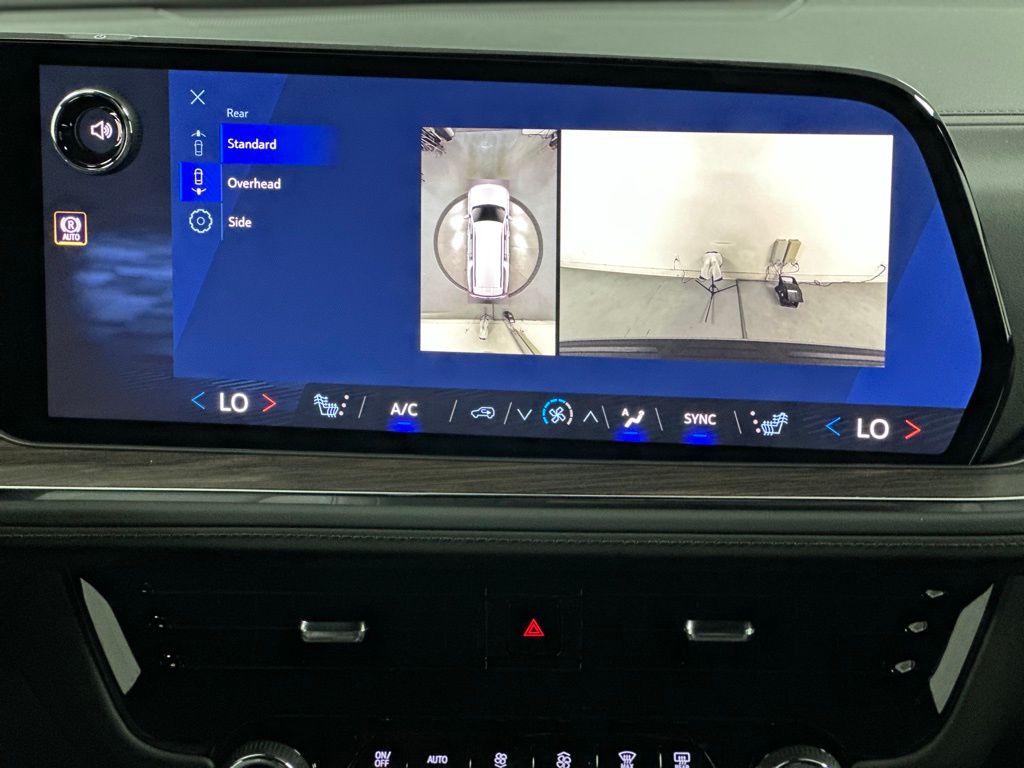 View vehicle photo 6