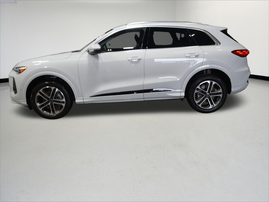 Thumbnail: 2026 Audi Q5 - 2