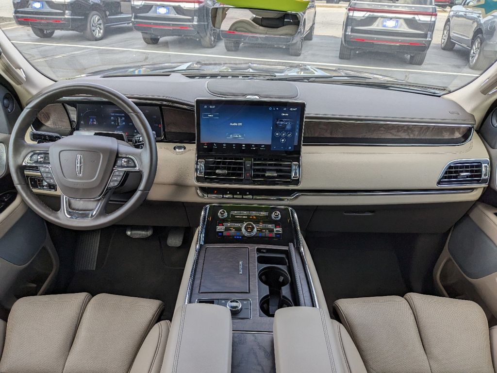 2024 Lincoln Navigator L Reserve