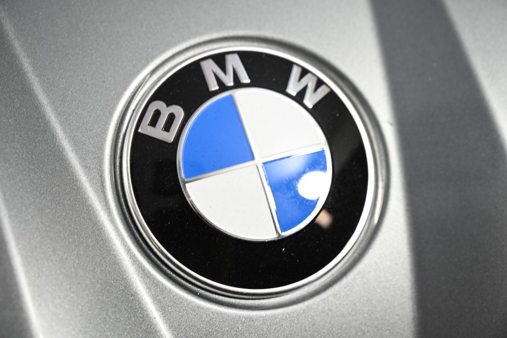 Thumbnail: 2026 BMW X3 - 12