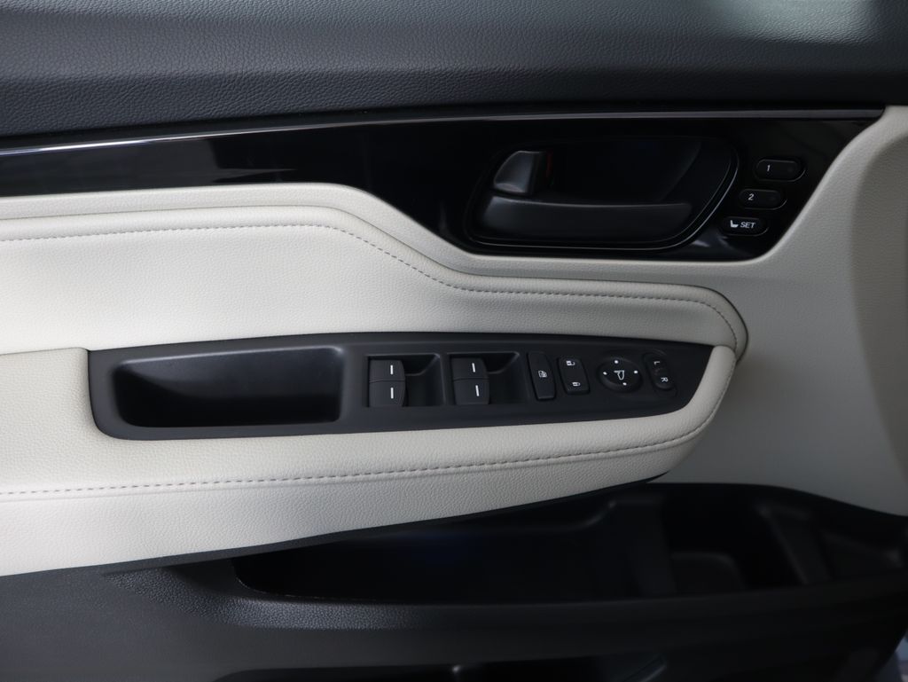 Thumbnail: 2026 Honda Odyssey - 24