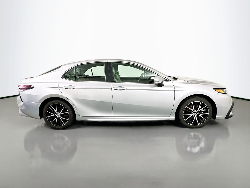 Thumbnail: 2024 Toyota Camry - 4