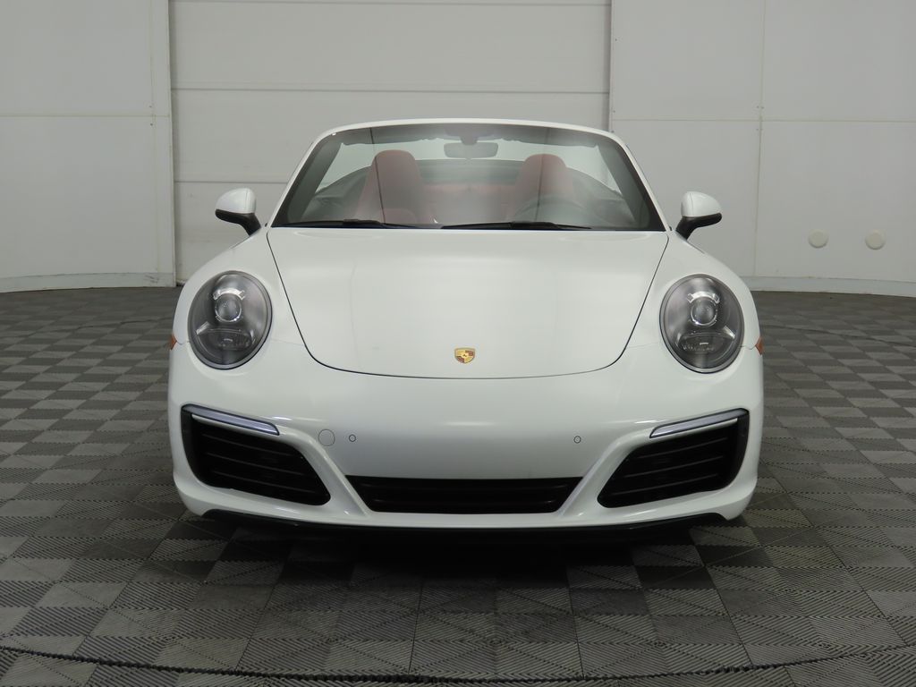 Thumbnail: 2019 Porsche 911 - 2