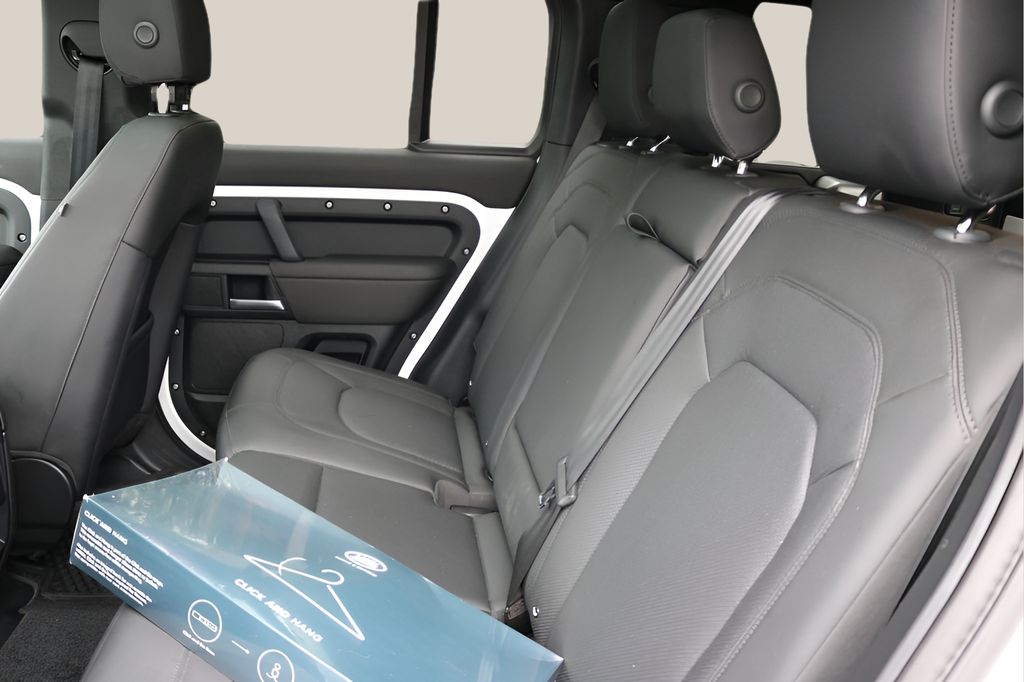 Used Car 2025 Land Rover Defender 110  S For Sale Under $70,000 In Austin, Texas