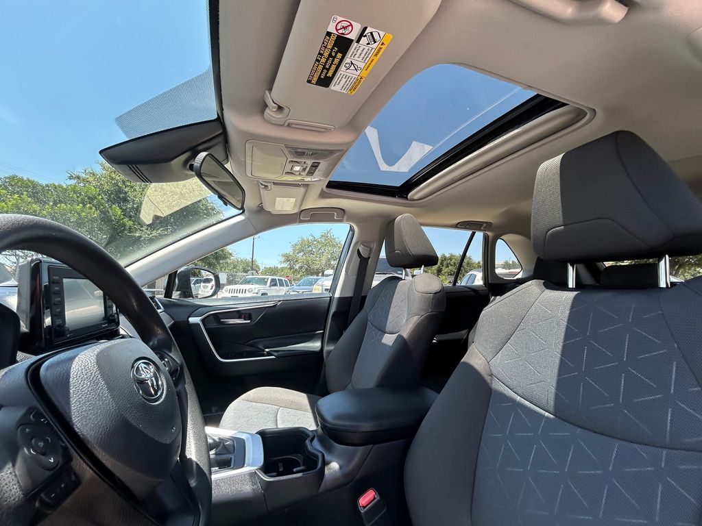 Used 2022 Toyota RAV4 SUV