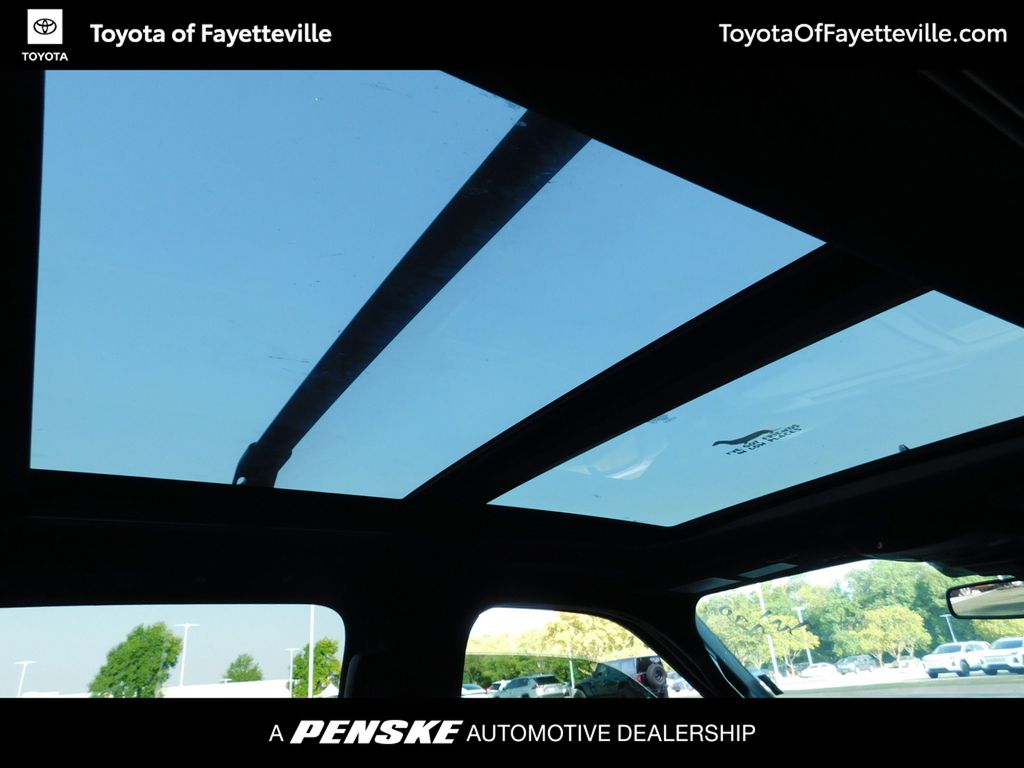 Thumbnail: 2021 Ford Expedition - 4