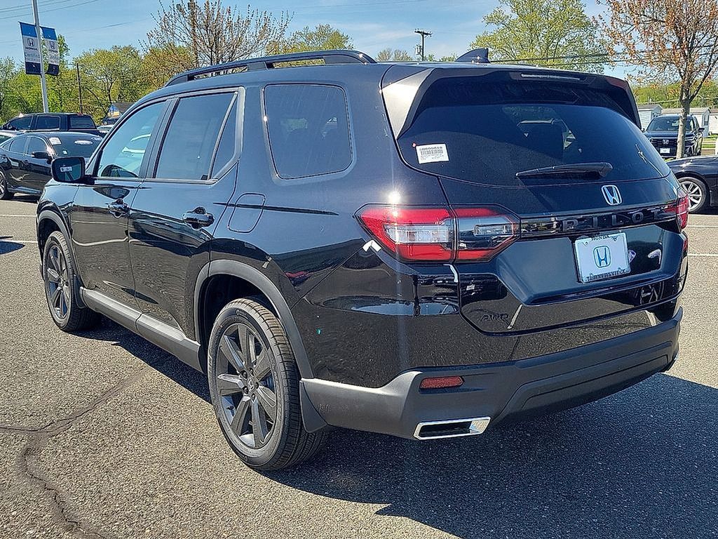 Thumbnail: 2025 Honda Pilot - 3