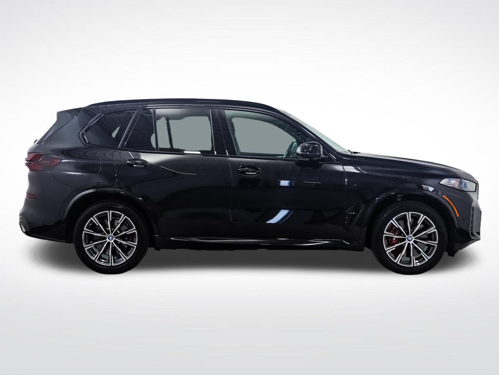 Thumbnail: 2024 BMW X5 - 6