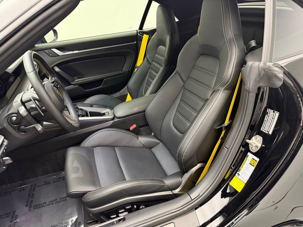 2022 Porsche 911 Turbo S 5