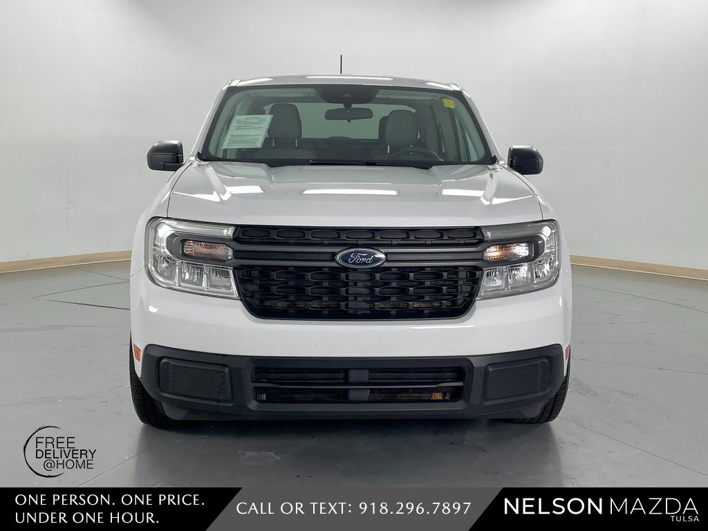 Used 2023 White Ford XLT image 2