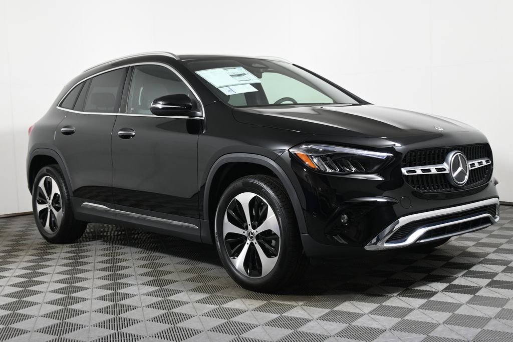 Thumbnail: 2026 Mercedes-Benz GLA - 8