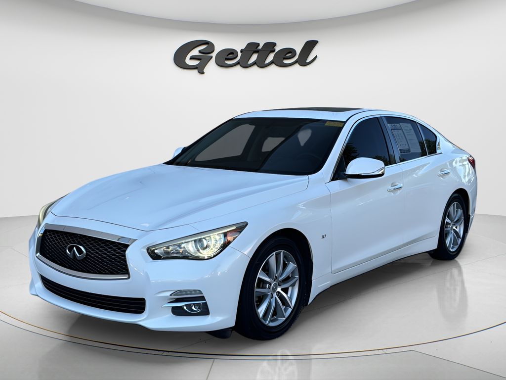 2015 INFINITI Q50 3.7 Premium RWD