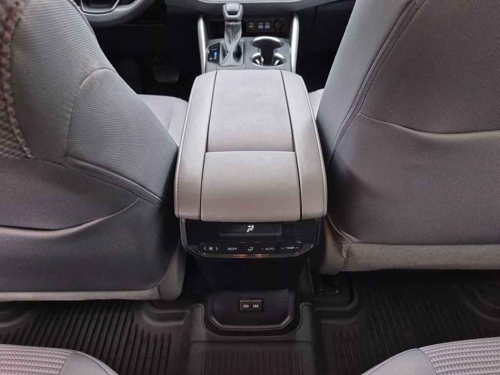 Used Car 2023 Toyota Highlander  L For Sale Under $40,000 In Austin, Texas