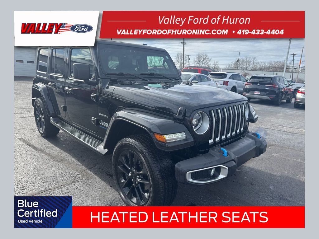 Black Clearcoat 2023 Jeep Wrangler 4xe Sahara 4WD SUV / Crossover Four-Wheel Drive 8-Speed Automatic