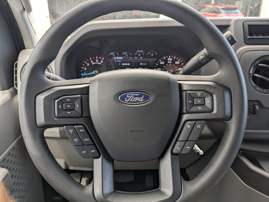 2026 Ford E-350 Cutaway 