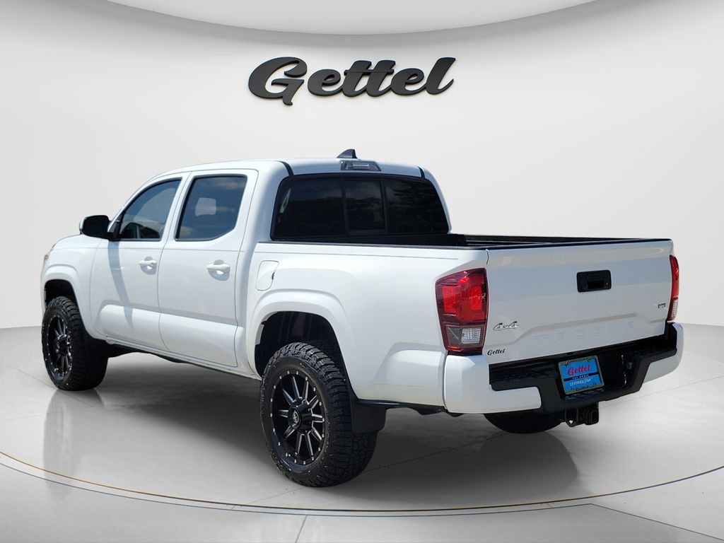 Certified Used 2023 White Toyota SR image 7